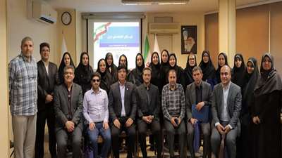  تقدیر از رئیس و کارشناس کتابخانه مرکزی و مرکز اسناد دانشگاه در تقویت سامانه فهرستگان کتابخانه های کشور توسط ایرانداک